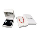 Custom jewelry Packaging white Magnet Flip Box