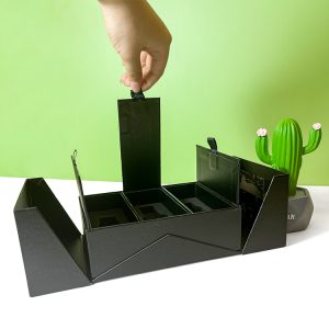 Custom Printing Black Luxury Magnet Closure Magnetic Gift Rigid Box Packaging for Perfume - Custom Printed Kraft Packaging Boxes - 1