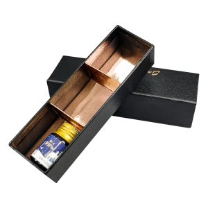 Пользовательские роскошные Подарочная упаковка золотой бумаги оберточная коробка тиснение фольгой с лентой - Картонные упаковочные коробки с печатью на заказ - 1