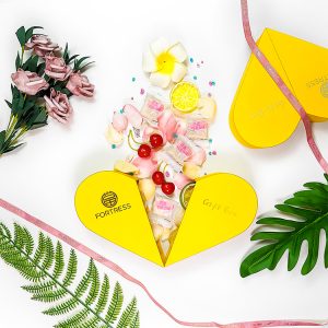 Wholesale high quality heart shaped chocolate gift rigid box