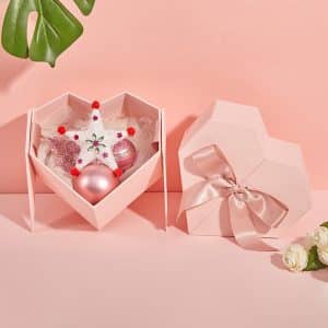 Practical cost effective luxury gift holiday paper packaging heart shaped box